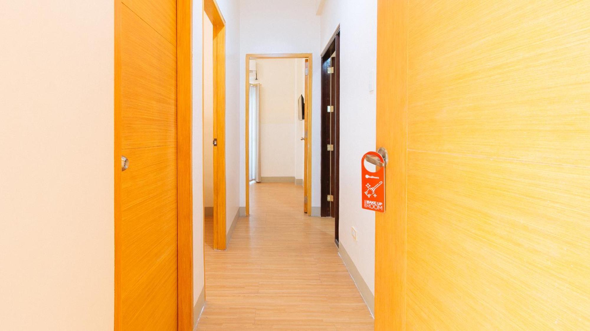 Reddoorz Plus At Alpina Heights Paranaque Paranaque City ภายนอก รูปภาพ