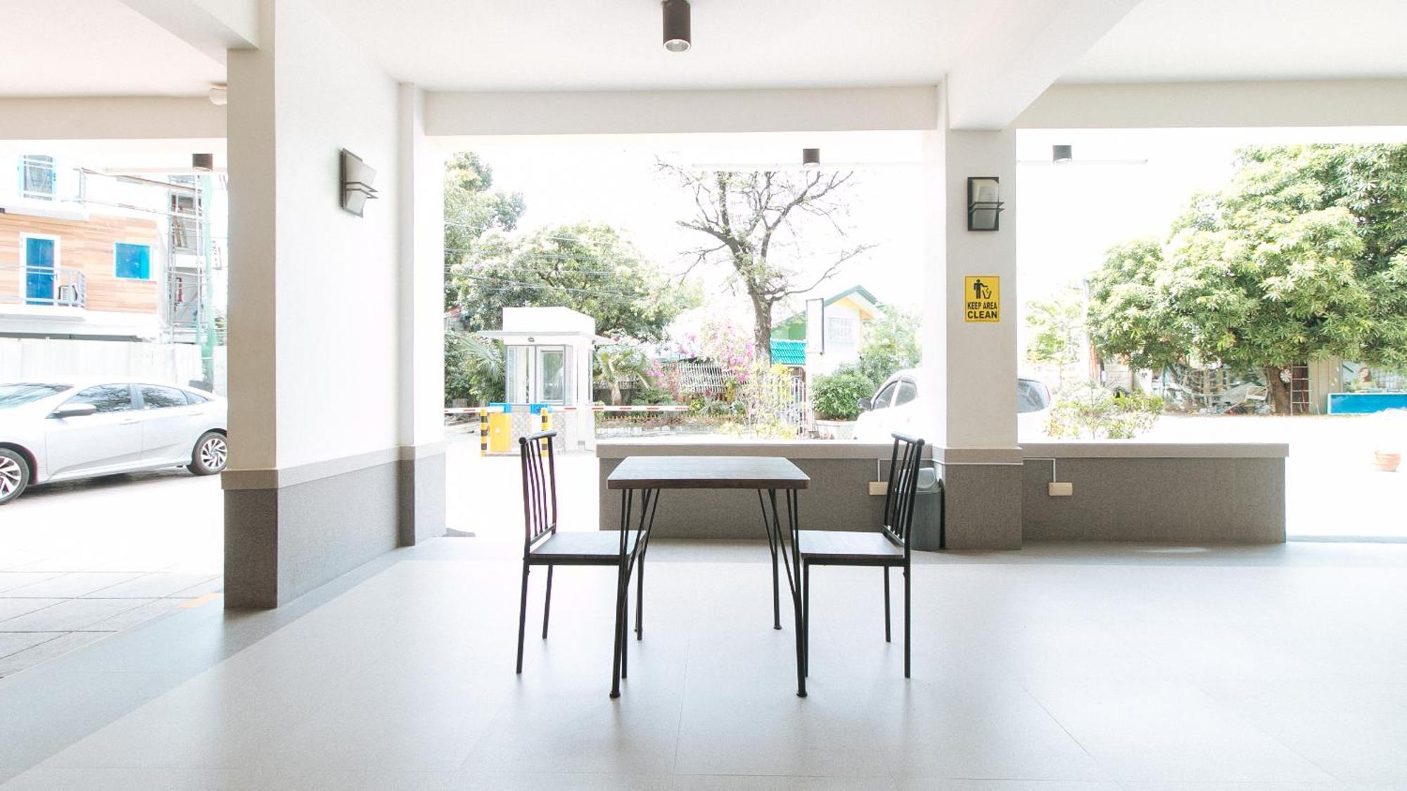 Reddoorz Plus At Alpina Heights Paranaque Paranaque City ภายนอก รูปภาพ