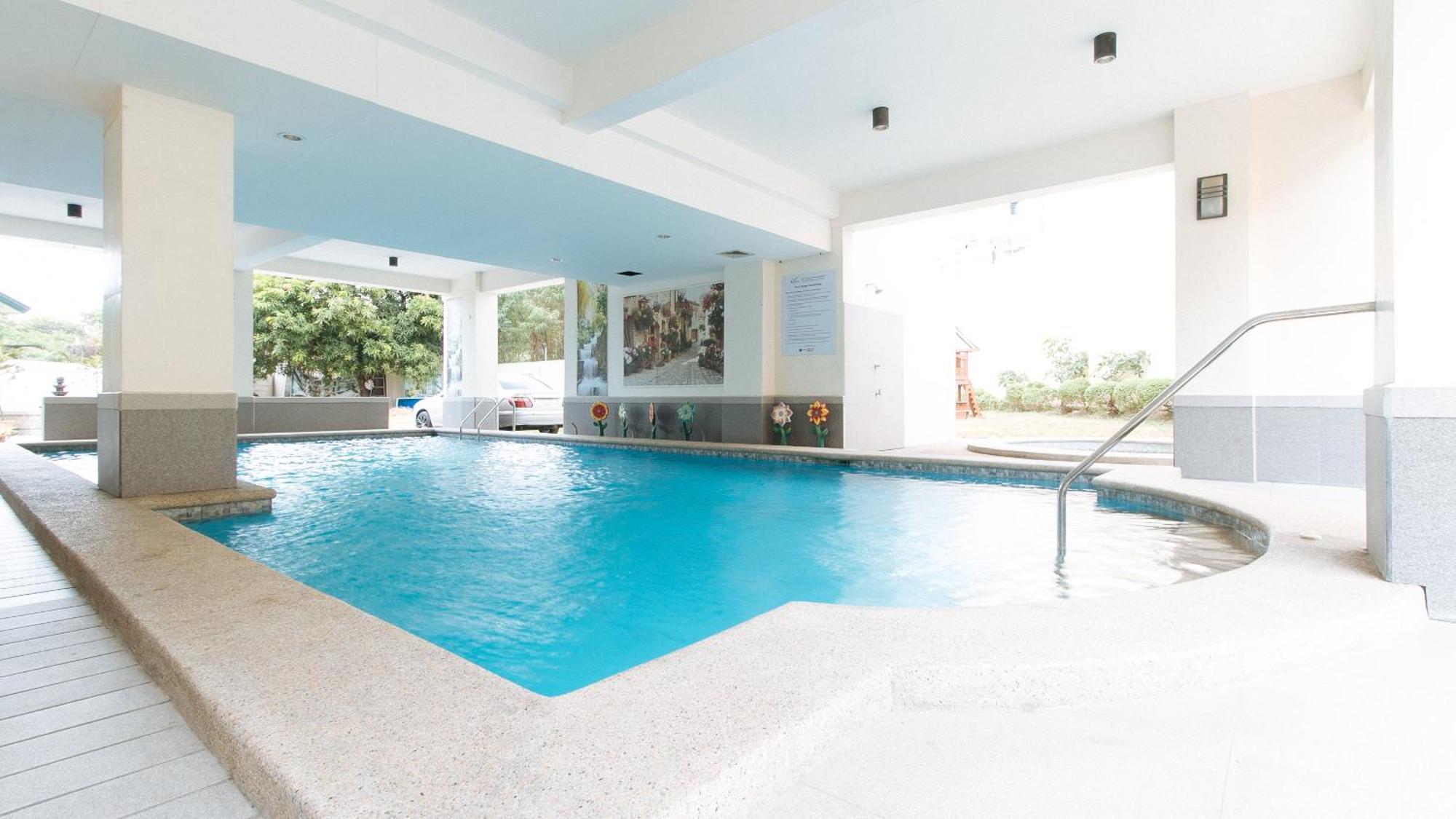 Reddoorz Plus At Alpina Heights Paranaque Paranaque City ภายนอก รูปภาพ